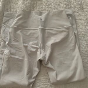 White Lululemon leggings